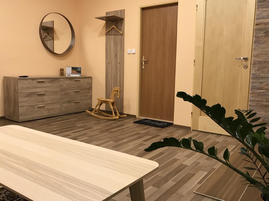 Dnm Inn Korycany Экстерьер фото